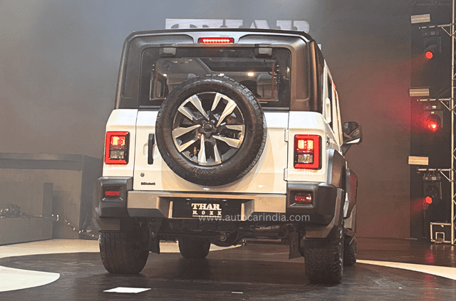 Rear View Image - 1710